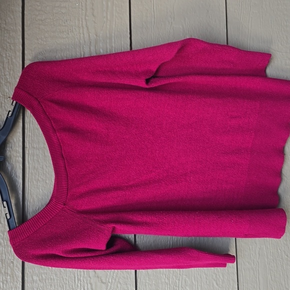 Torrid Pullover Off-Shoulder Sweater red 3x - Picture 9 of 10
